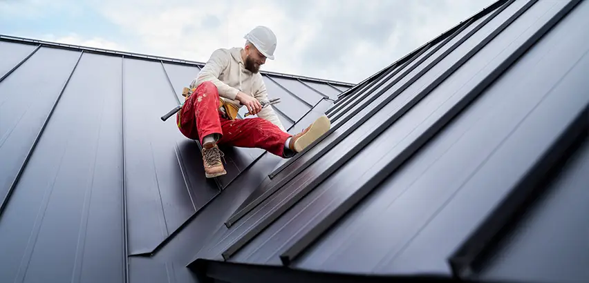 Professional Roof Valley Installation Services in Romeoville, IL