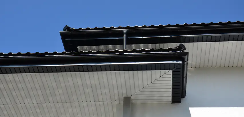 Roof Overhang Repair in Romeoville