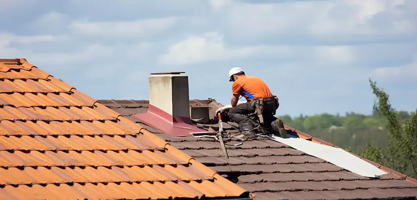 Cedar Roof Maintenance in Romeoville