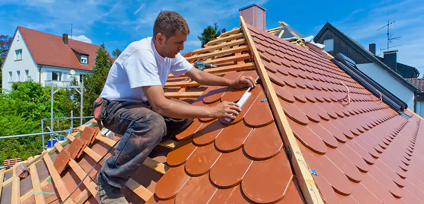 Broken and Cracked Tile Repair in Romeoville