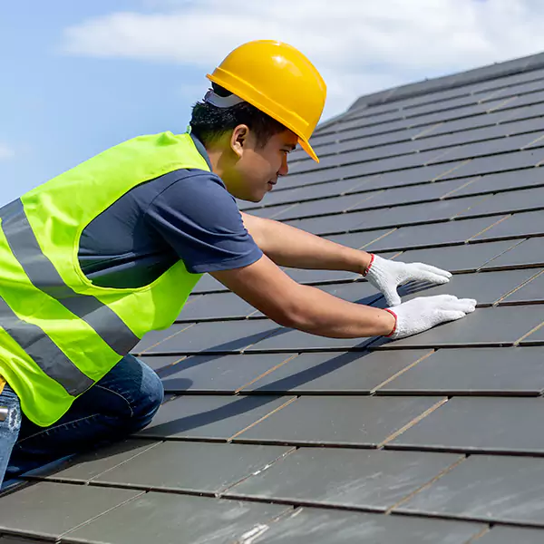 Why Romeoville Businesses Rely on Roofing Romeoville for Roof Maintenance?